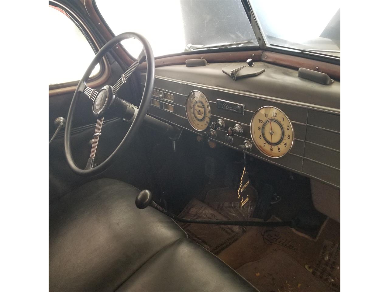 Cadillac-Series-75-1937-Black-Tan-11