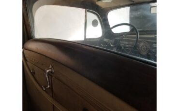 Cadillac-Series-75-1937-Black-Tan-4