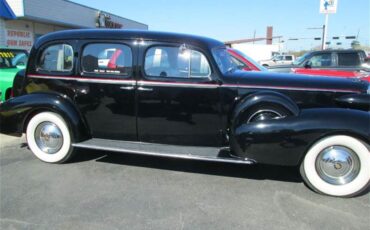 Cadillac-Series-75-1937-Black-Tan-8