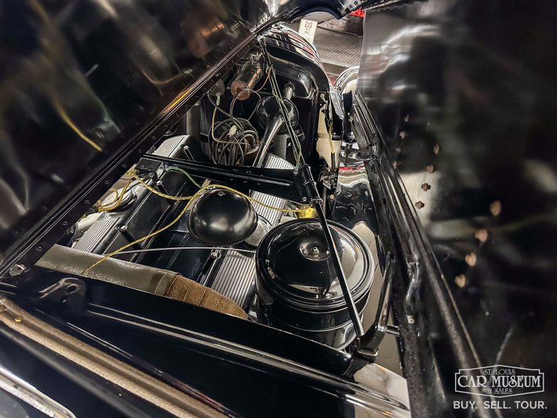 Cadillac-Series-85-1937-Black-Black-Leather-10