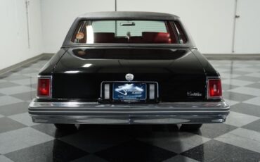 Cadillac-Seville-1977-Sedan-9