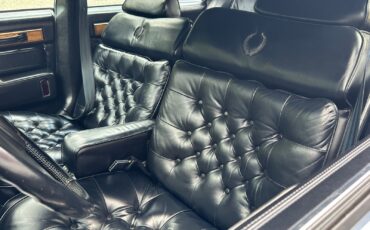 Cadillac-Seville-1985-Sedan-6