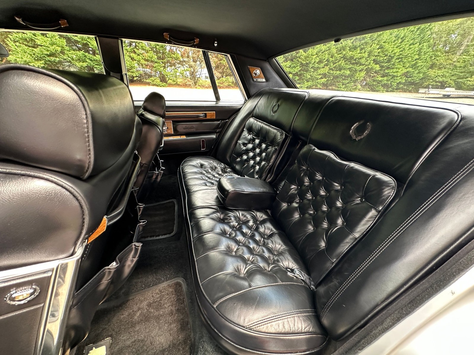 Cadillac-Seville-1985-Sedan-8