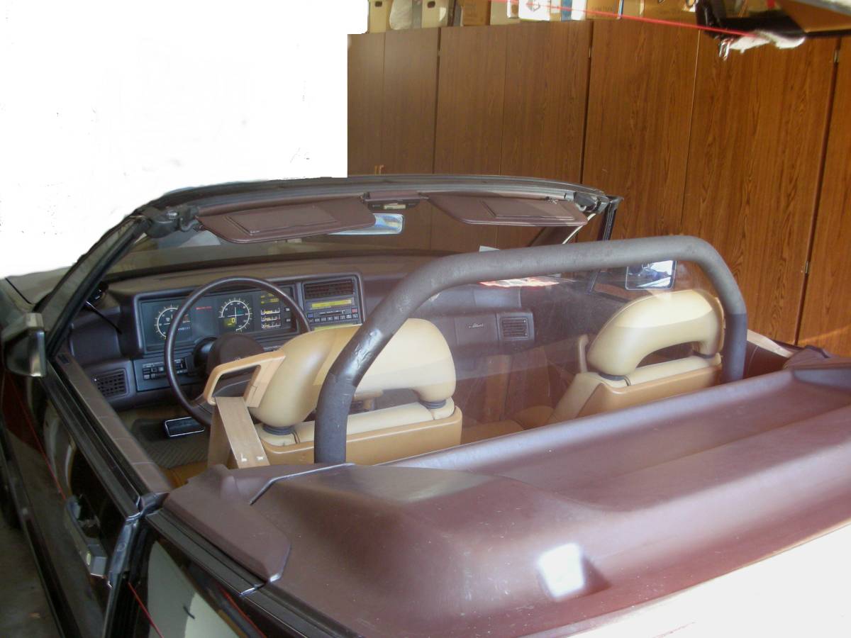 Cadillac-allante-1988-black-12