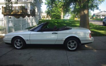 Cadillac-allante-1988-white-1