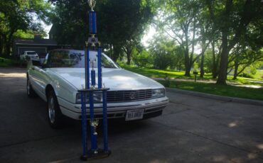 Cadillac-allante-1988-white