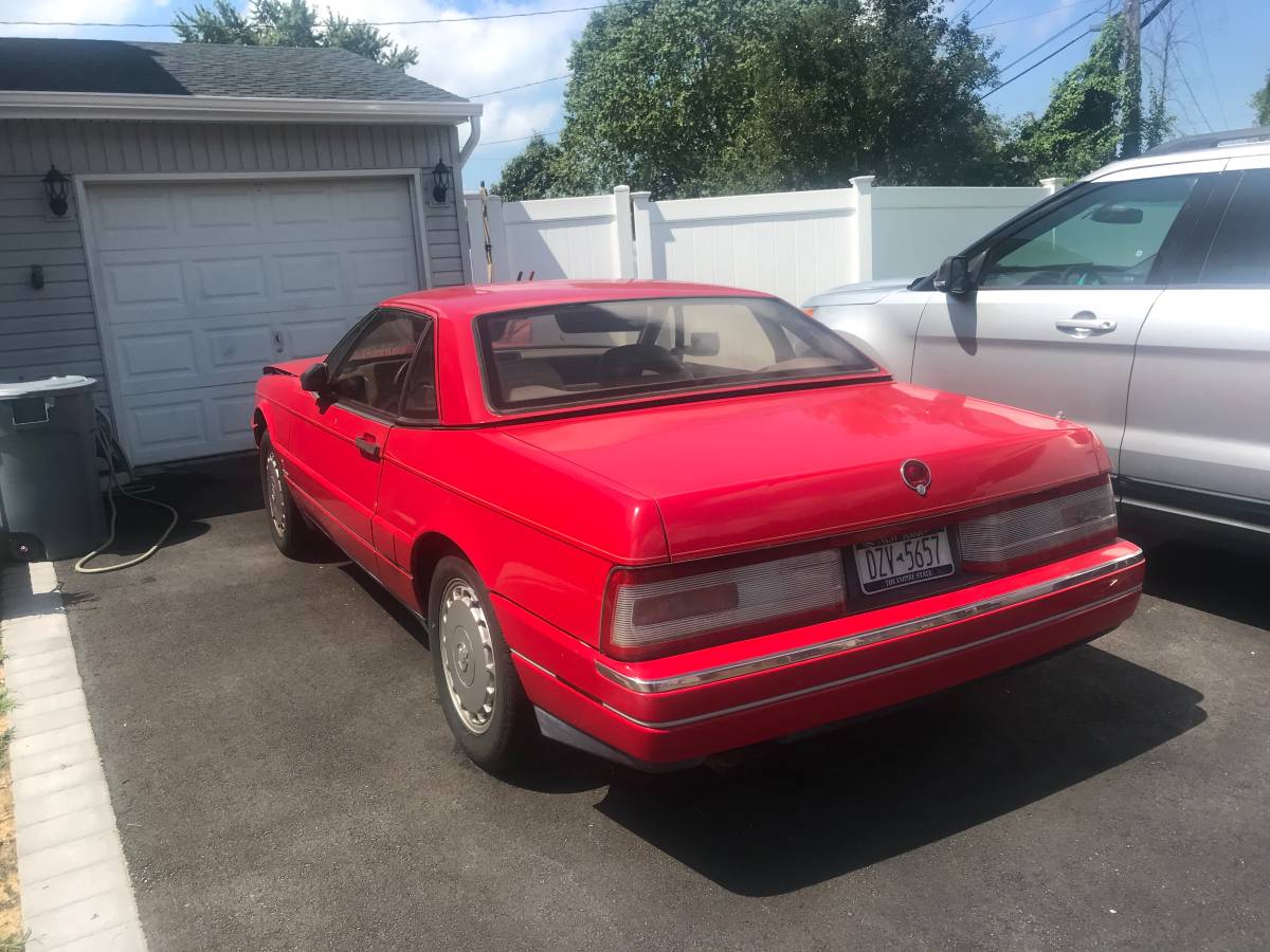 Cadillac-allante-1990-red-2