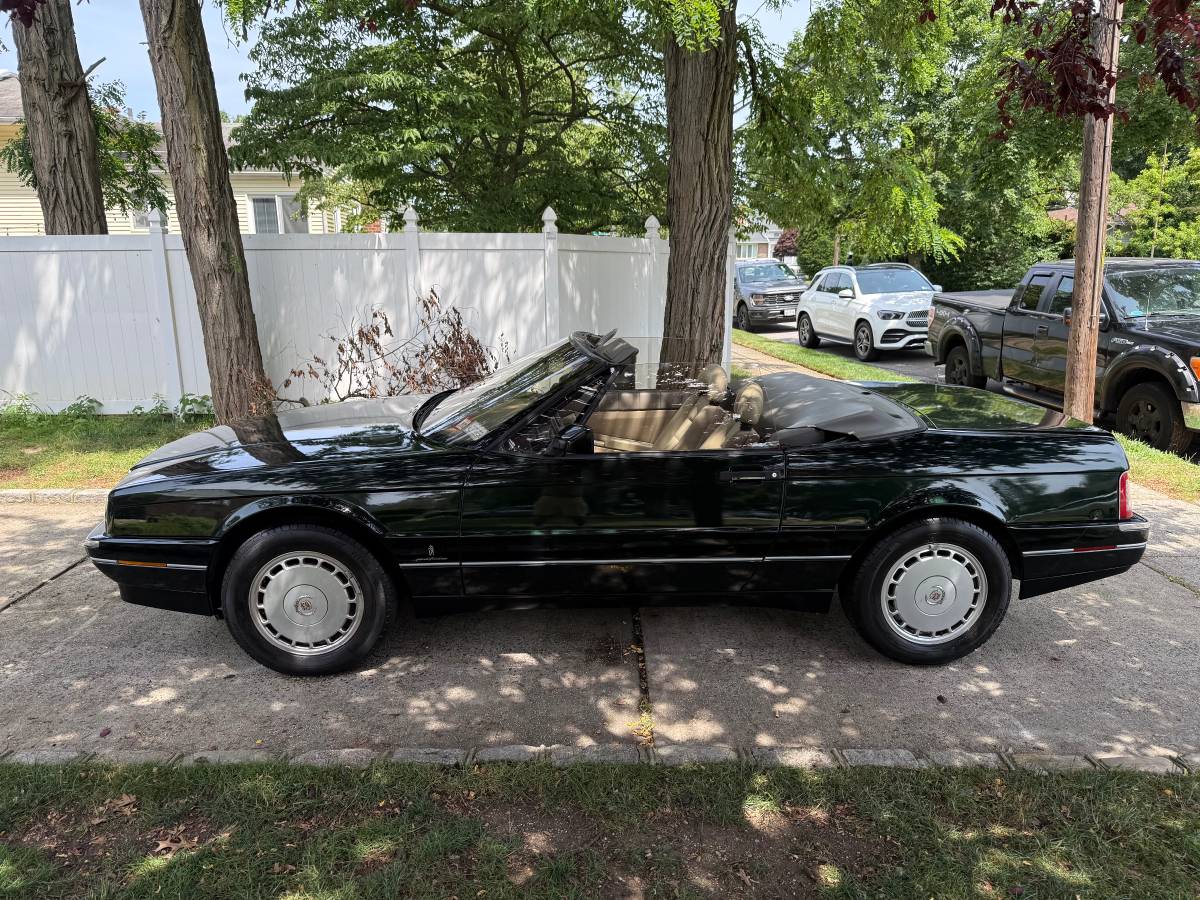 Cadillac-allante-1992-green-13