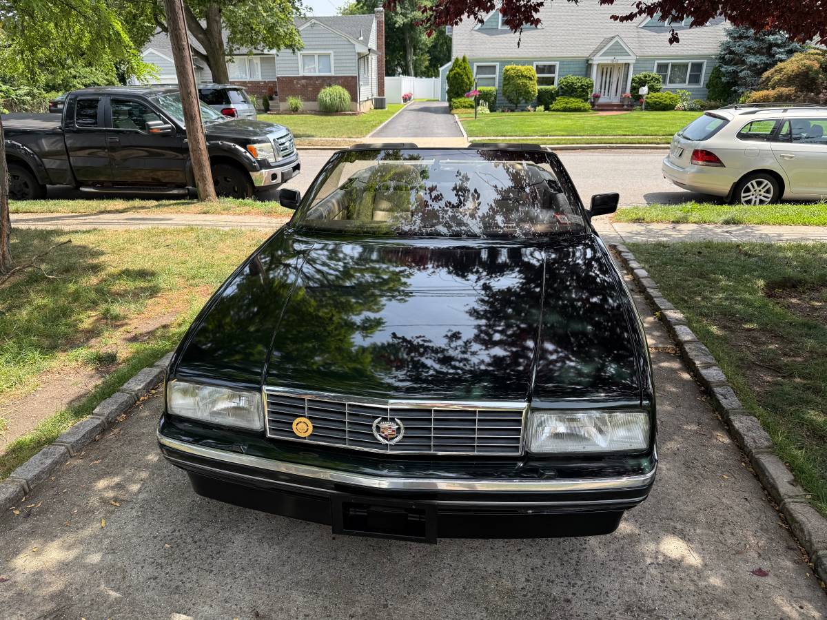 Cadillac-allante-1992-green-2