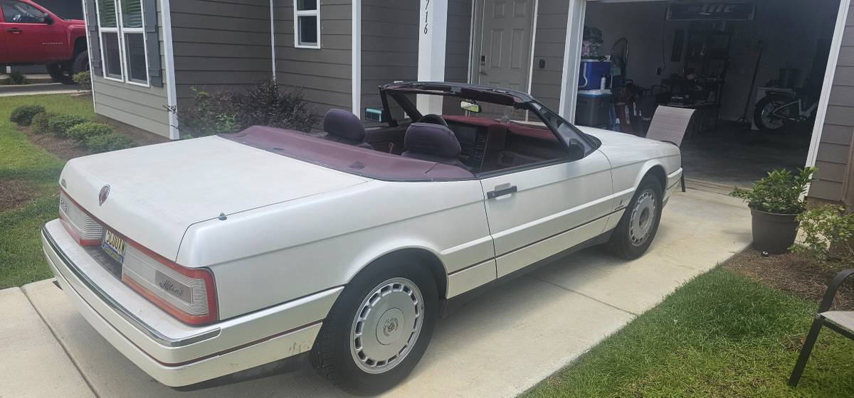 Cadillac-allante-1992-white-4