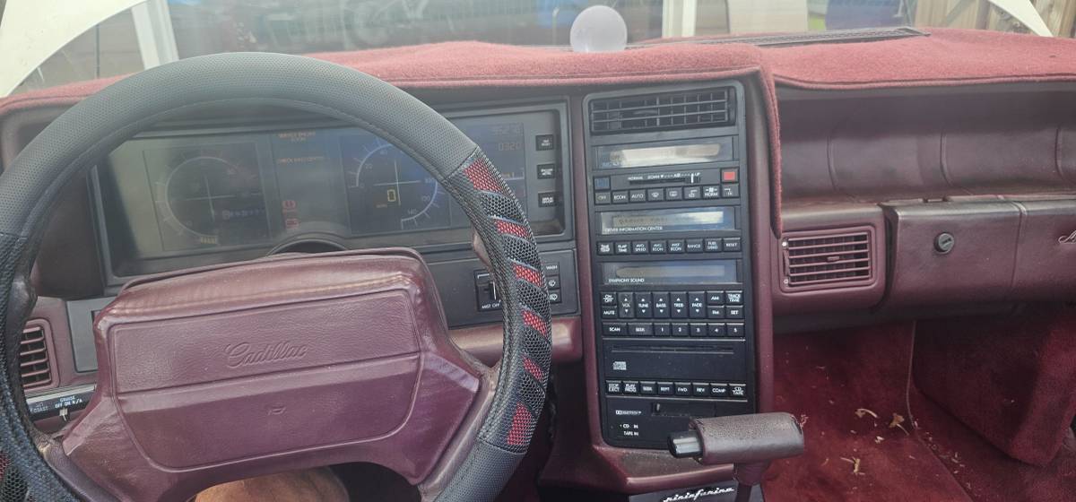 Cadillac-allante-1992-white-5
