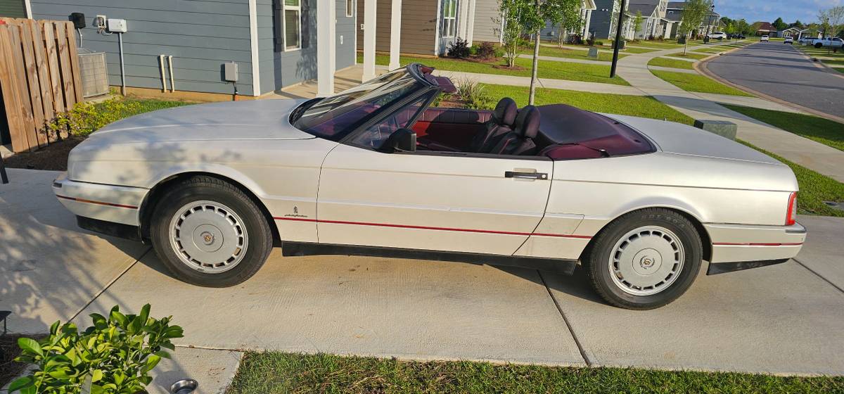Cadillac-allante-1992-white-6