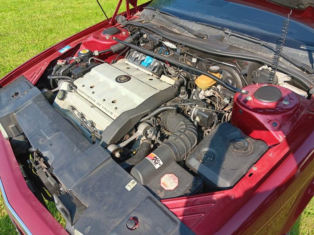 Cadillac-allante-1993-4