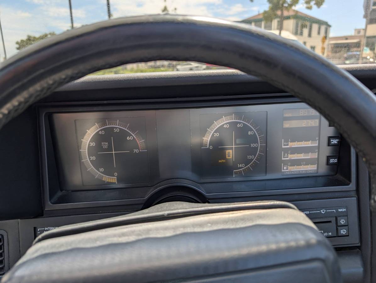 Cadillac-allante-1993-white-12