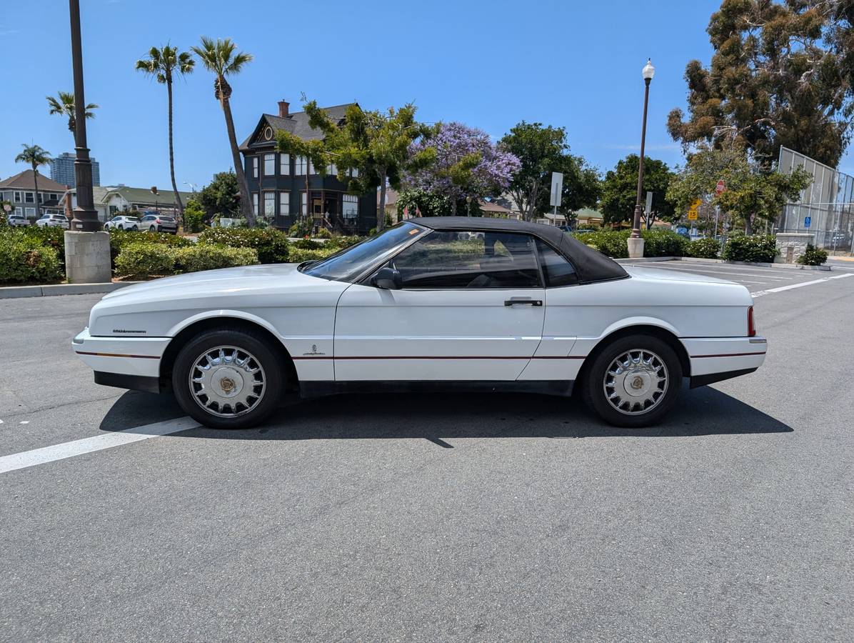 Cadillac-allante-1993-white