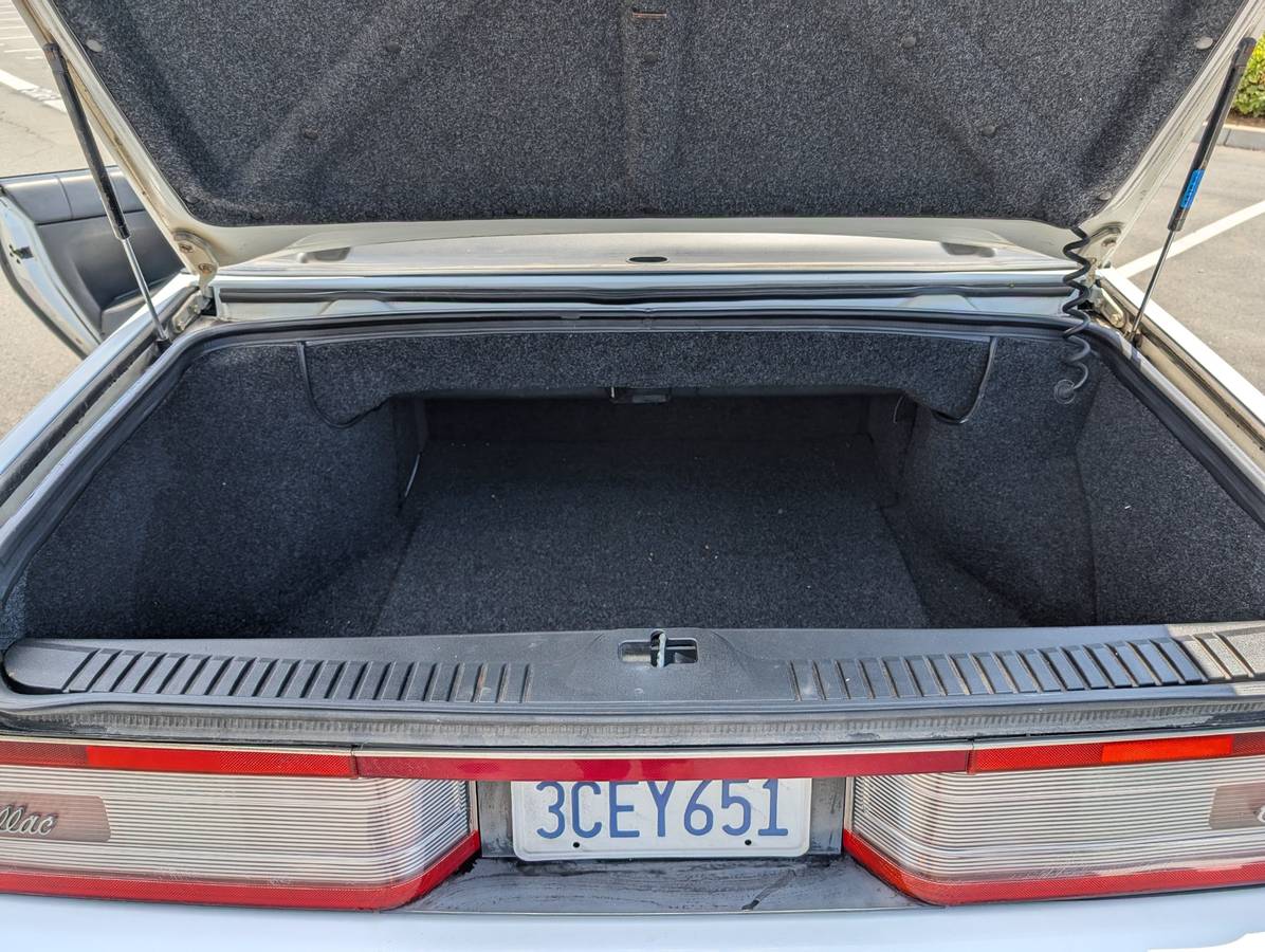 Cadillac-allante-1993-white-19