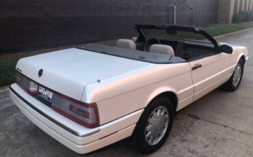 Cadillac-allante-1993-white-2