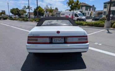 Cadillac-allante-1993-white-2