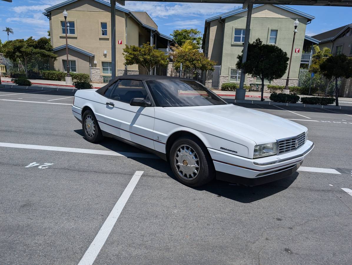 Cadillac-allante-1993-white-5