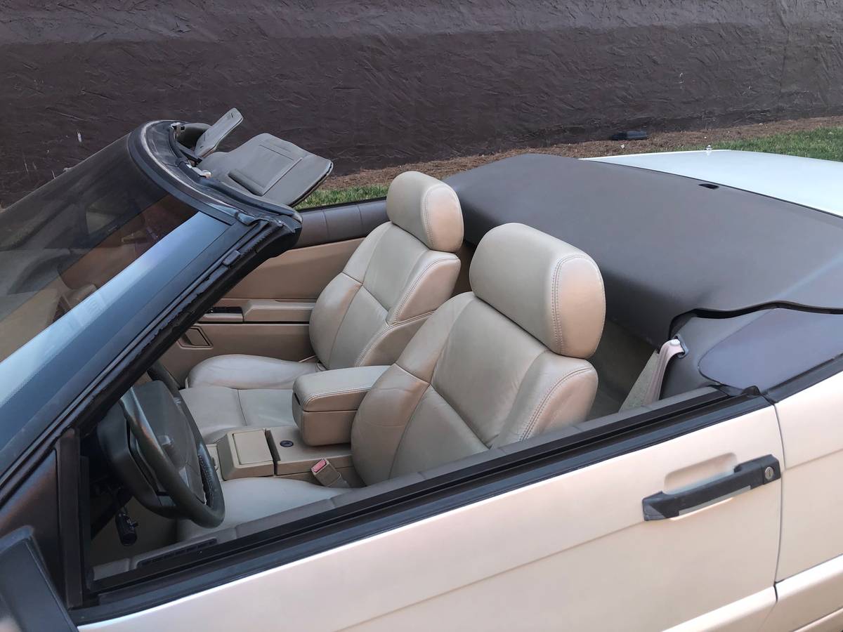 Cadillac-allante-1993-white-8