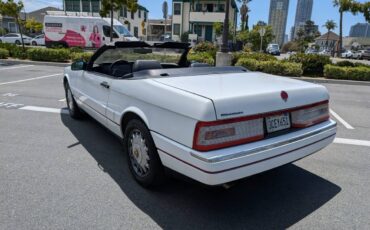 Cadillac-allante-1993-white-8