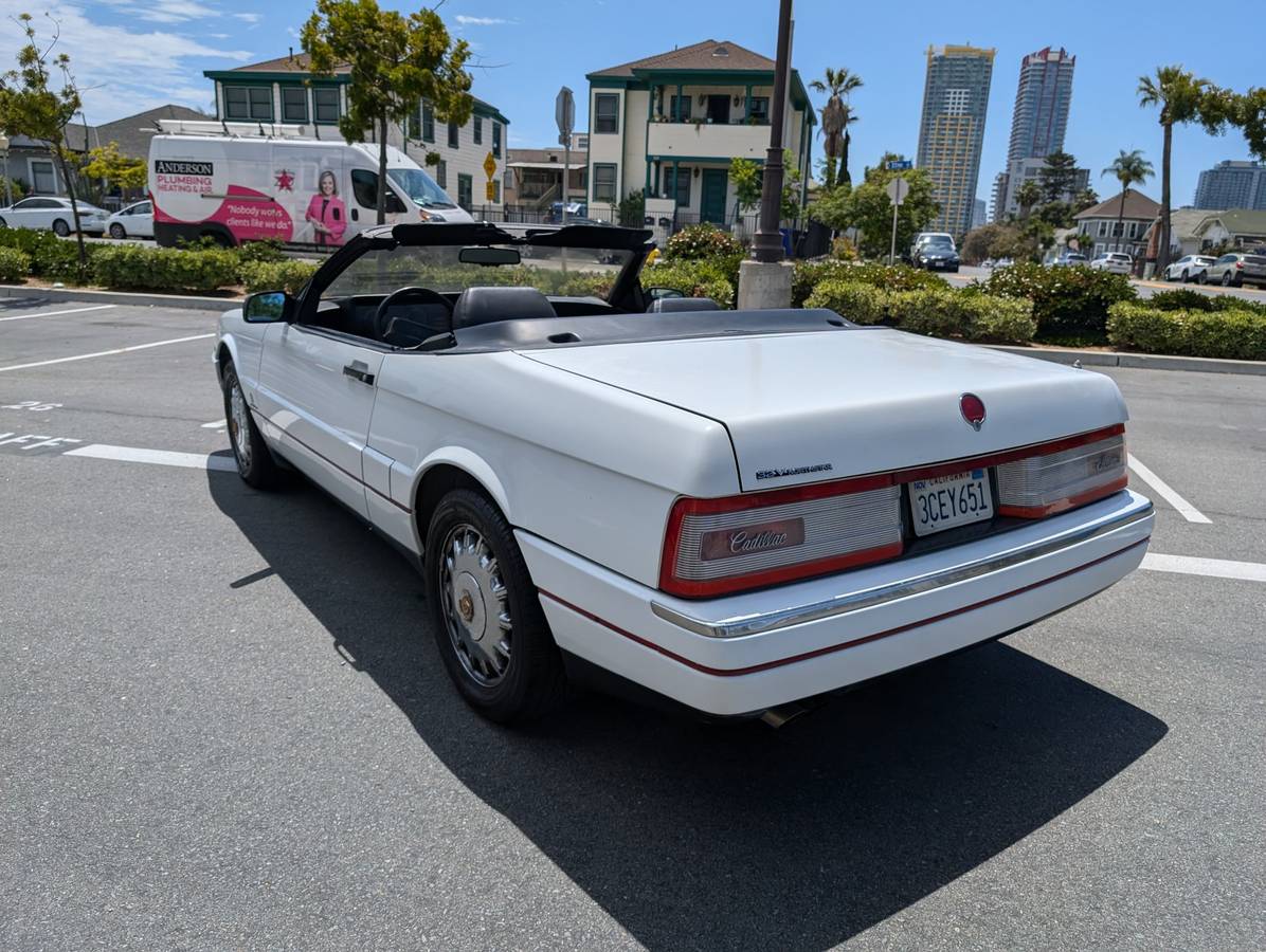 Cadillac-allante-1993-white-8