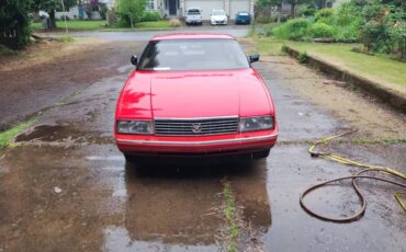 Cadillac-allante-convertible-1988-red-2
