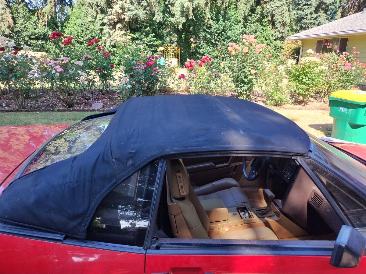 Cadillac-allante-convertible-1988-red-9