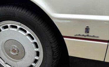 Cadillac-allante-convertible-1990-4