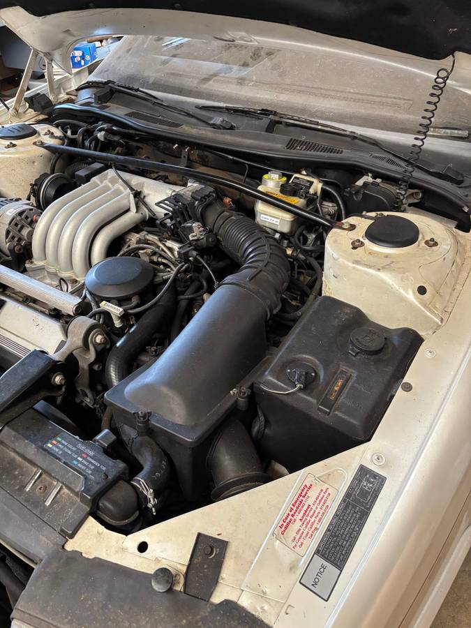 Cadillac-allante-convertible-1990-7
