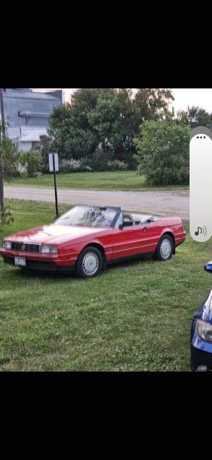 Cadillac-allante-convertible-1991-red