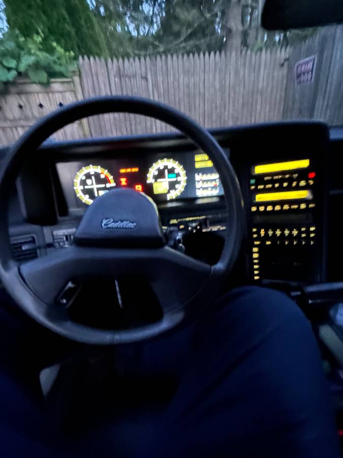 Cadillac-allante.-1989-black-13