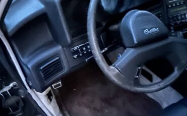 Cadillac-allante.-1989-black-15