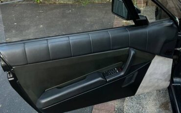 Cadillac-allante.-1989-black-16