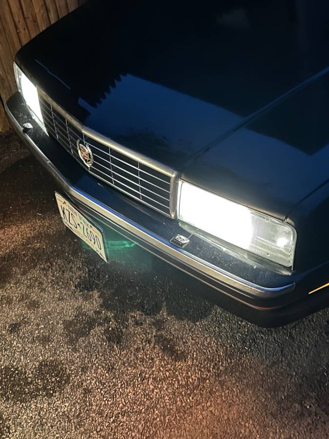 Cadillac-allante.-1989-black-2