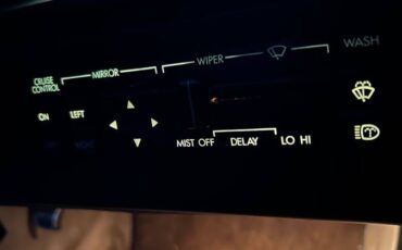 Cadillac-allante.-1989-black-23