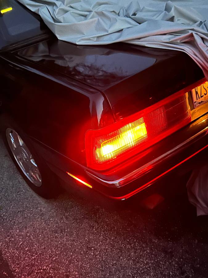 Cadillac-allante.-1989-black-4