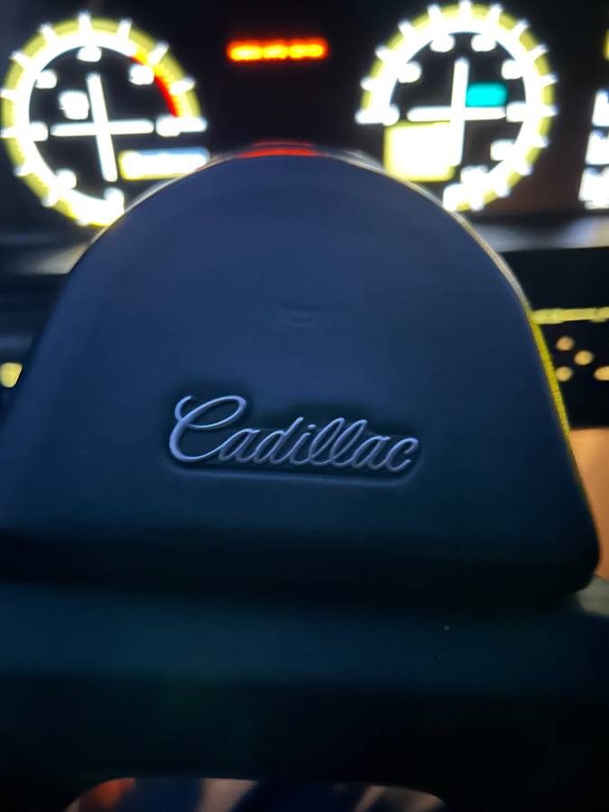 Cadillac-allante.-1989-black-8