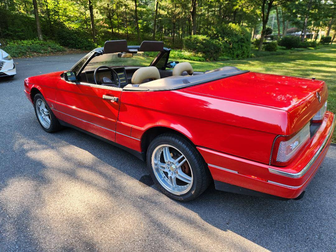Cadillac-allente-1989-red-1