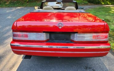 Cadillac-allente-1989-red-2