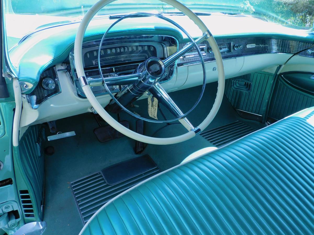 Cadillac-barritz-convertible-1956-green-11