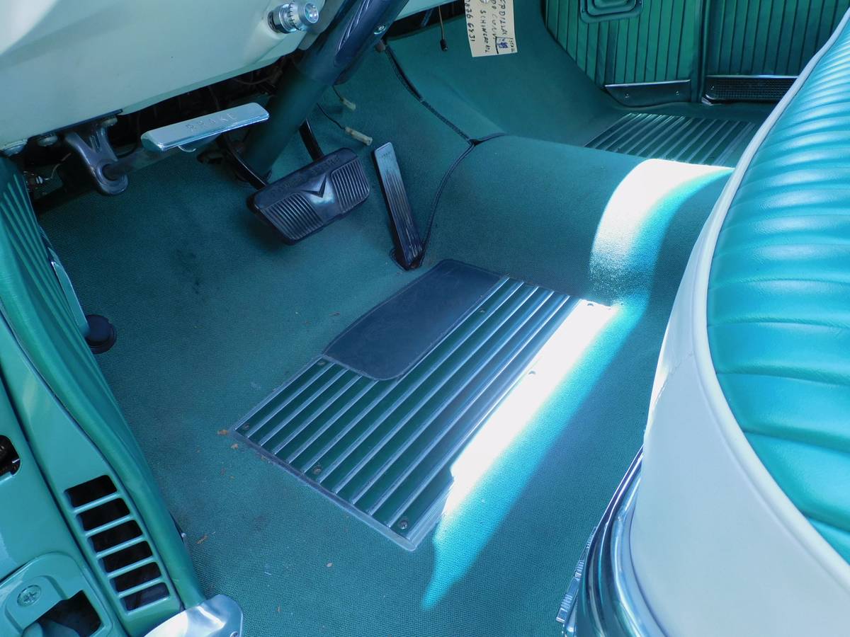 Cadillac-barritz-convertible-1956-green-12