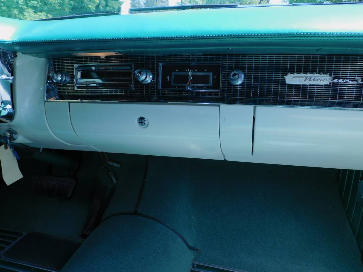 Cadillac-barritz-convertible-1956-green-15