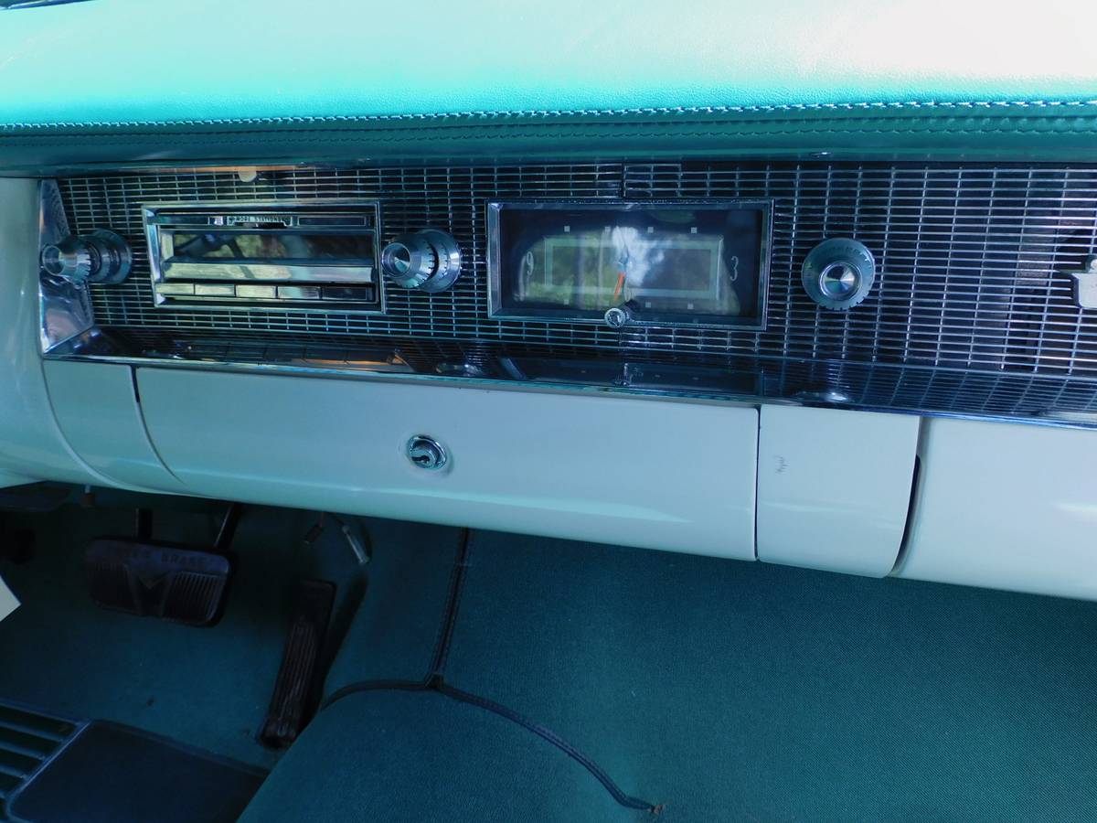 Cadillac-barritz-convertible-1956-green-16