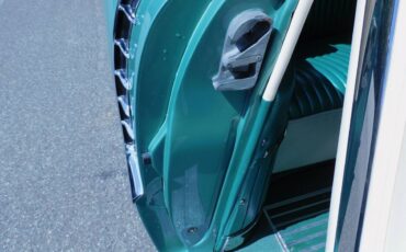 Cadillac-barritz-convertible-1956-green-20