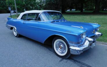 Cadillac-barritz-convertible-1957-blue