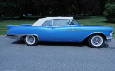 Cadillac-barritz-convertible-1957-blue-7