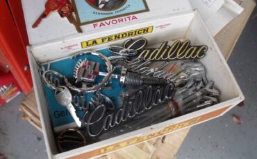 Cadillac-biarritz-1985-blue-15