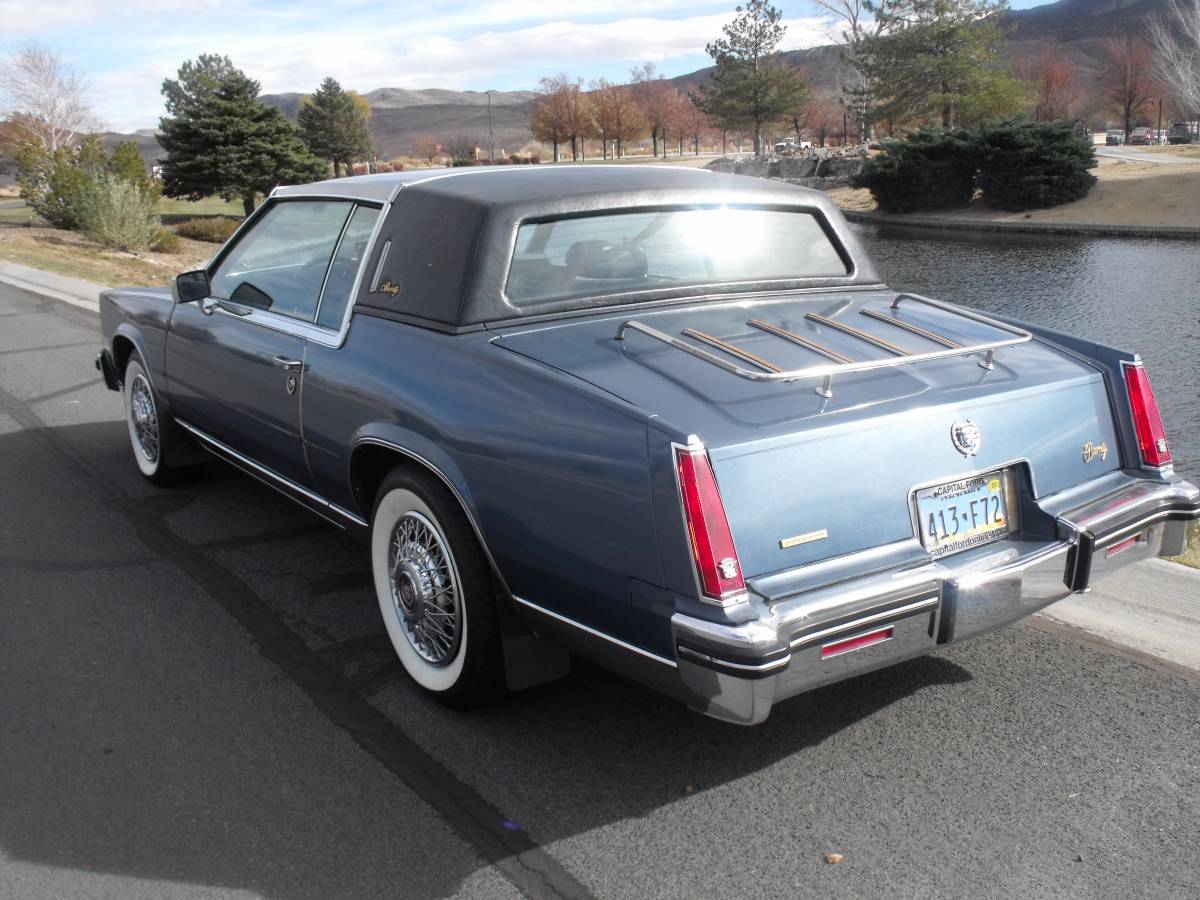 Cadillac-biarritz-1985-blue-3