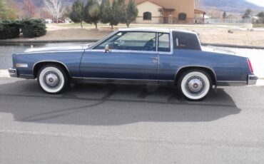 Cadillac-biarritz-1985-blue